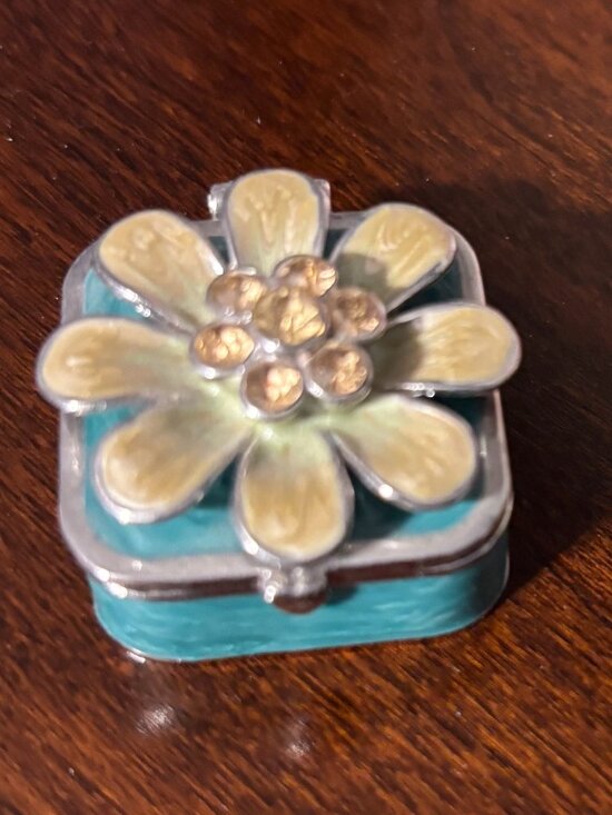 Papyrus Jewelry - Jewelry Tin NWOT